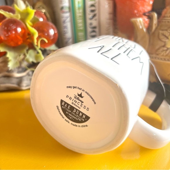 New! Rae Dunn Disney Princess Snow White Who’s The Fairest Of Them All Mug - Picture 5 of 7